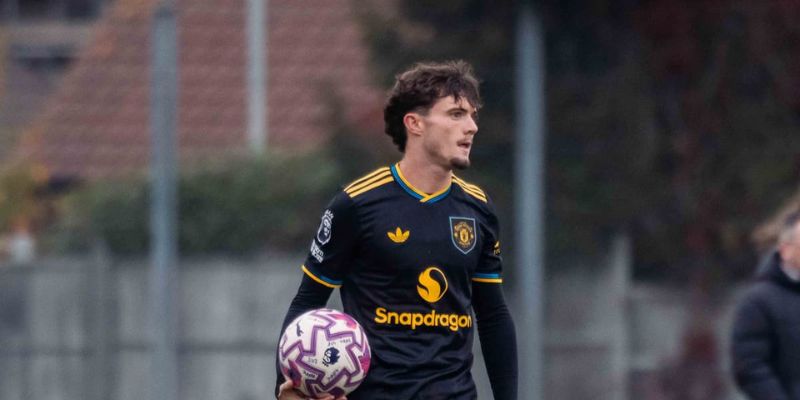 Overy trong một buổi tập luyện