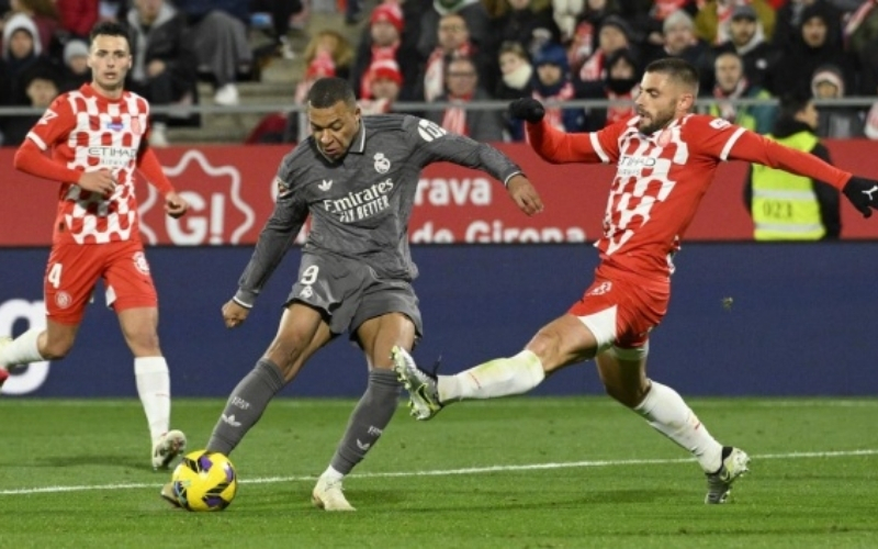 Real Madrid tăng tốc trong cuộc cạnh tranh trực tiếp với Girona