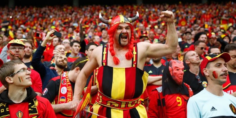 Các rào cản địa lý bị xoá bỏ khi không gian số xuất hiện