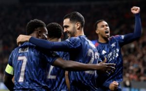 Dùng LiveScore theo dõi tỉ số trực tuyến nhanh từng giây