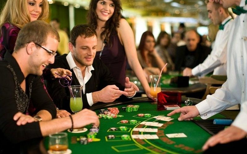 Cách các tập đoàn casino thiết lập lợi thế vận hành