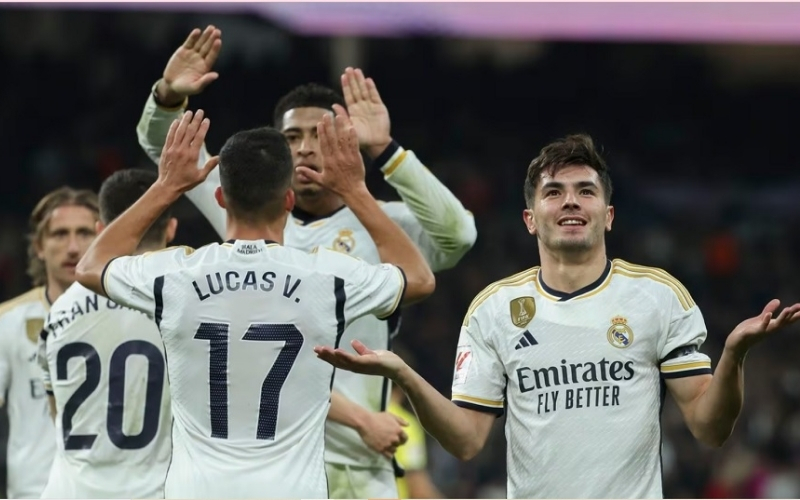 Phân tích chiều sâu lực lượng của Kền kền trắng