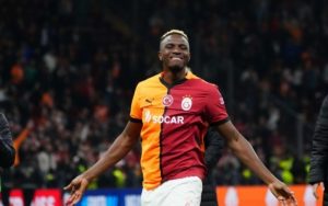 Victor Osimhen Tiền đạo được săn đón nhất kỳ chuyển nhượng