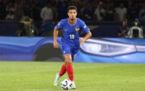 Warren Zaire-Emery Thần đồng PSG chiếm lĩnh tuyến giữa tuyển Pháp