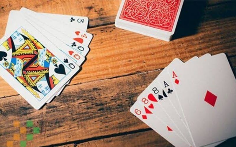 Văn Hóa Trà Đá Vỉa Hè Và Thú Chơi Phỏm Của Người Hà Nội