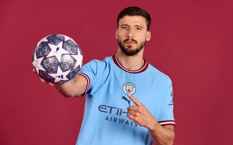 Phân tích năng lực phòng ngự chắc chắn và phong độ ấn tượng của Ruben Dias